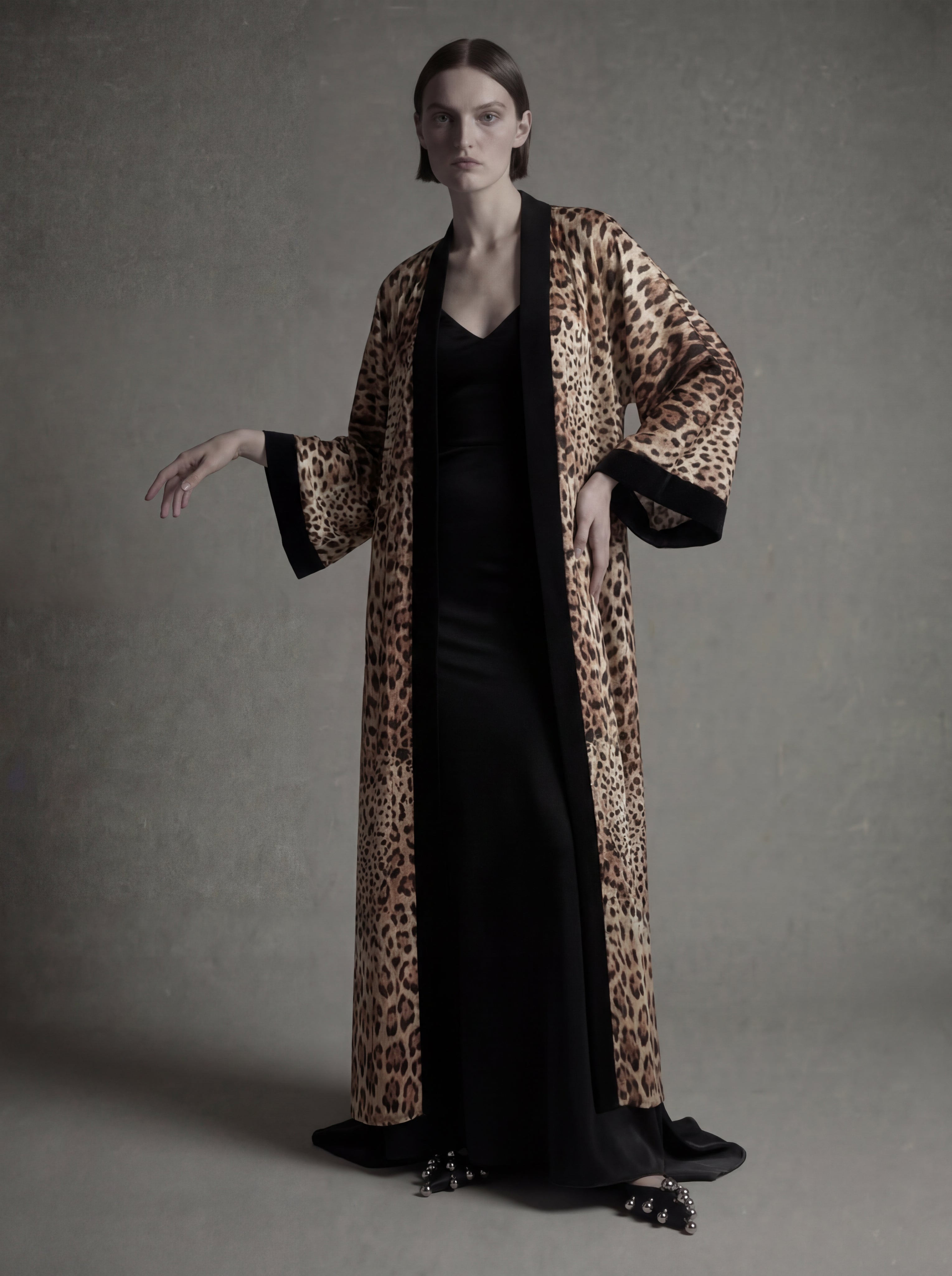 What Remains – Leopard Print Robe Set with Inner Dress
A refined Atelier Hekayat set designed for effortless layering and modern elegance.